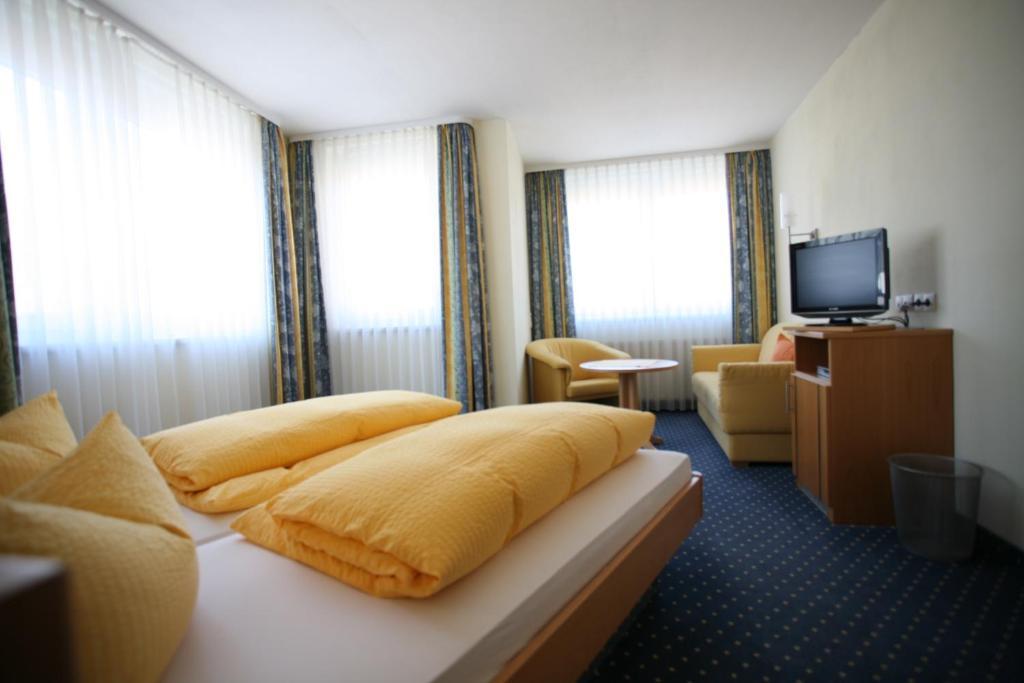Hotel Linde Pfalz Silz  Cameră foto